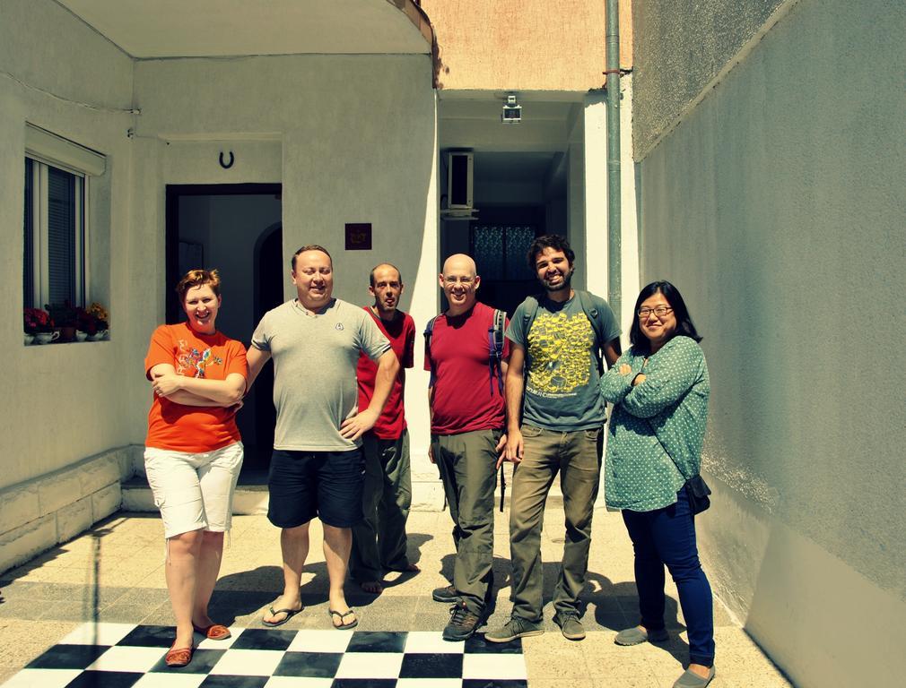 10 Coins Hostel & Tours Sófia Exterior foto
